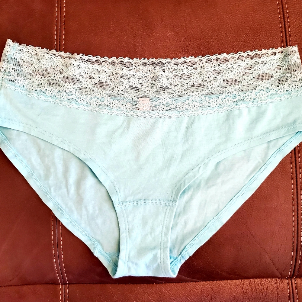 NWT Victoria's Secret Panty